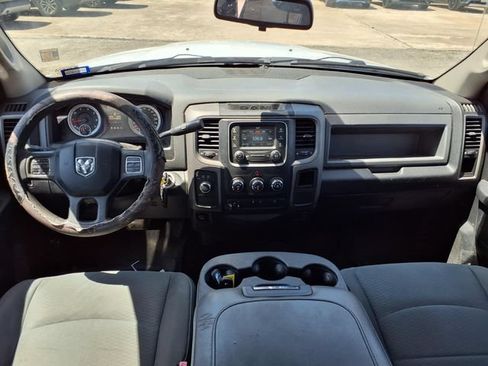 Used 2014 RAM 2500 Tradesman w/ Chrome Appearance Group AWD/4WD image 10