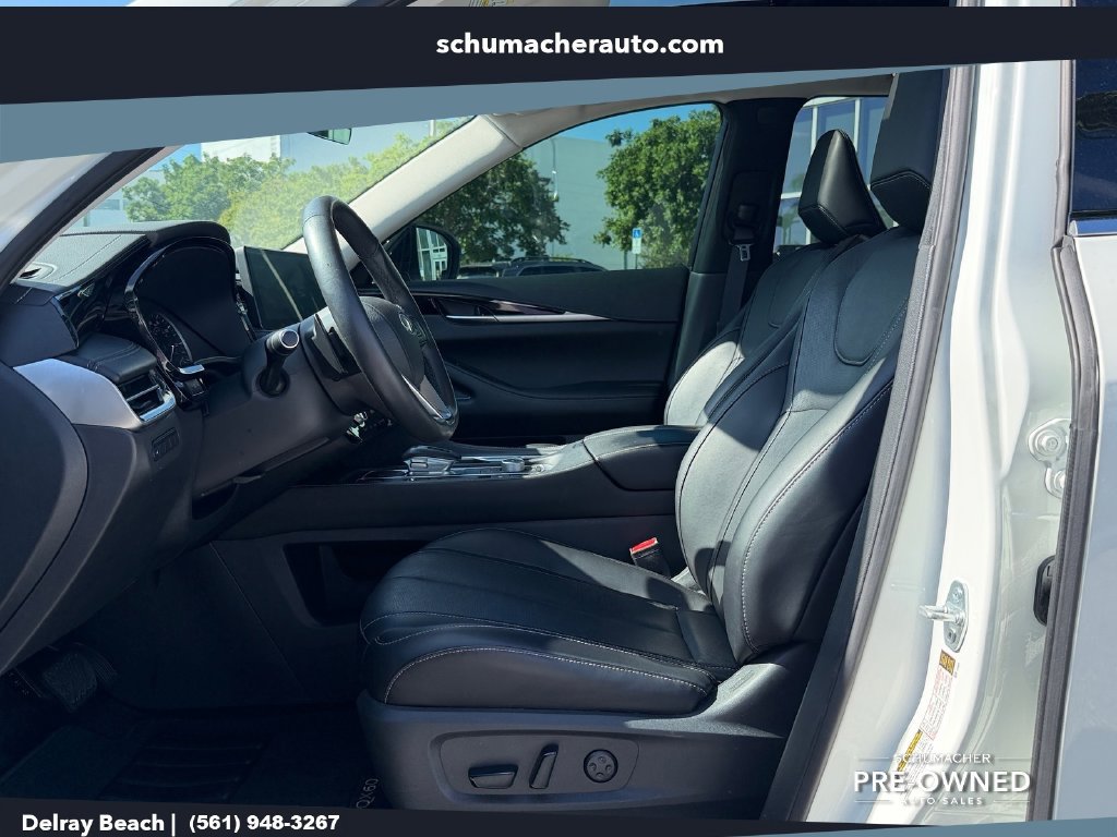 Used 2024 INFINITI QX60 Pure FWD image 11