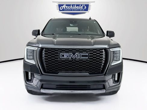 Used 2023 GMC Yukon Denali Ultimate w/ LPO, Floor Liner Package AWD/4WD image 2