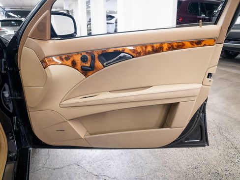 Used 2007 Mercedes-Benz E 350 E 350 image 23