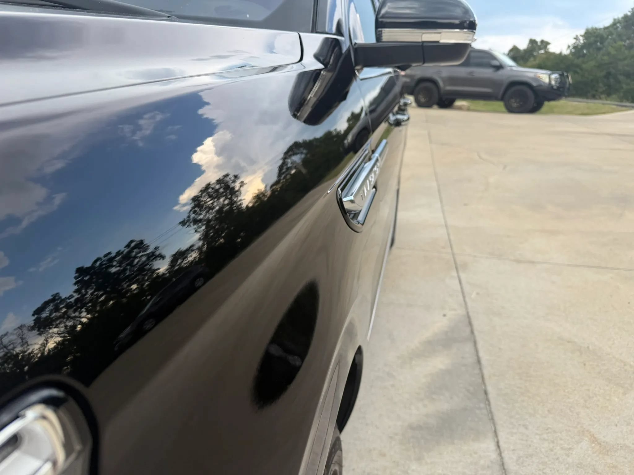 Used 2018 Lincoln Navigator Select w/ Technology Package AWD/4WD image 60