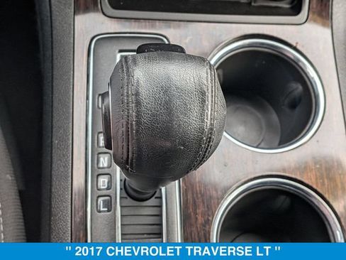 Used 2017 Chevrolet Traverse LT AWD/4WD image 27