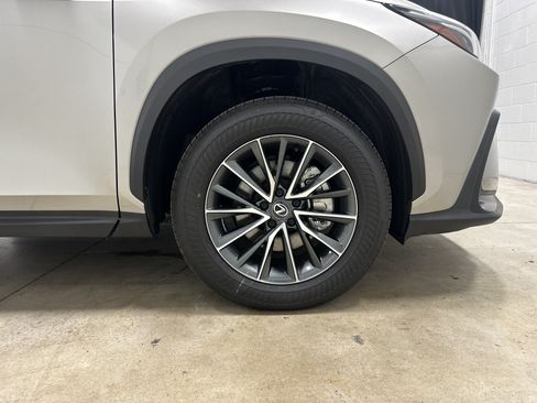 Used 2025 Lexus NX 350 AWD w/ Accessory Package (2T) image 15