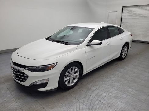 Used 2023 Chevrolet Malibu LT image 2