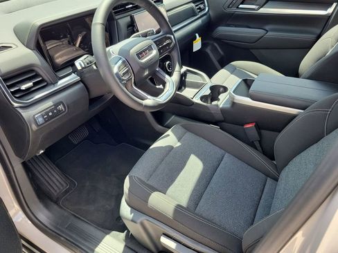 New 2026 GMC Terrain Elevation w/ Black Edition image 13