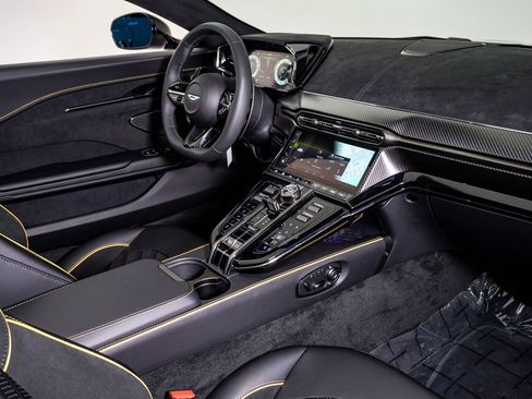 New 2026 Aston Martin V8 Vantage S image 19