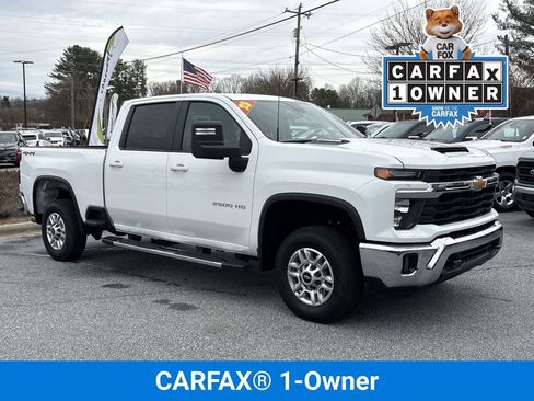 Used 2025 Chevrolet Silverado 2500 LT w/ Convenience Package image 2