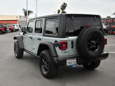 Used 2024 Jeep Wrangler Willys image 6