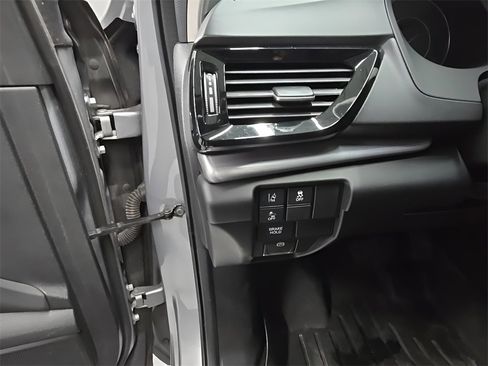 Used 2021 Acura RDX Base image 11