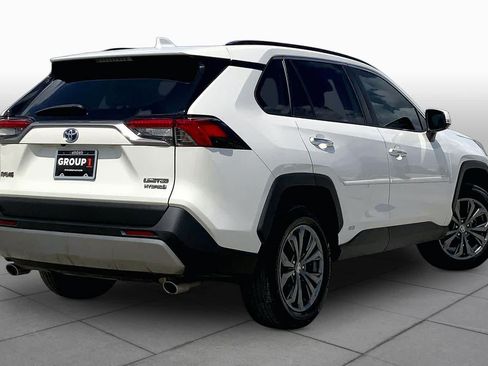 Used 2022 Toyota RAV4 Limited AWD/4WD image 13