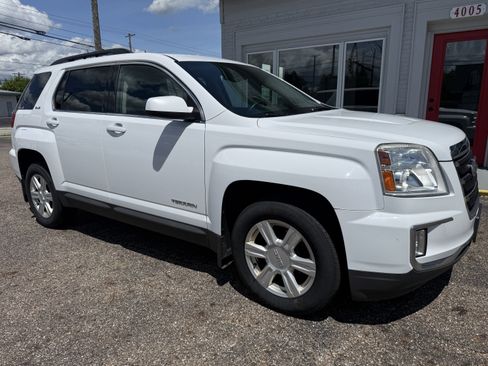 Used 2016 GMC Terrain SLE w/ Driver Alert Package I AWD/4WD image 7