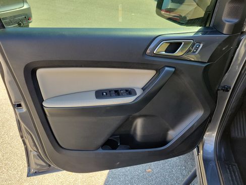 Used 2021 Ford Ranger Lariat w/ Trailer Tow Package image 5