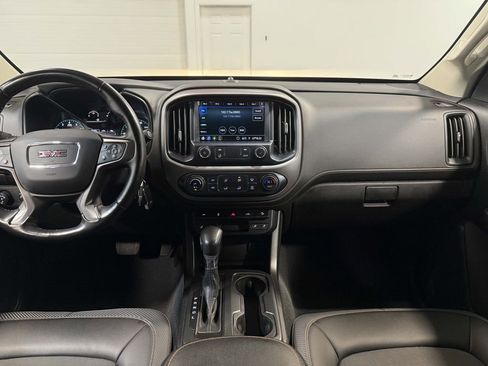 Used 2022 GMC Canyon AT4 image 18