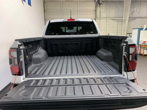 Used 2024 Ford Ranger Raptor image 4