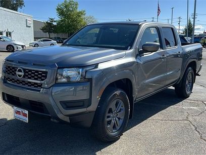 New 2025 Nissan Frontier SV w/ Tow Package