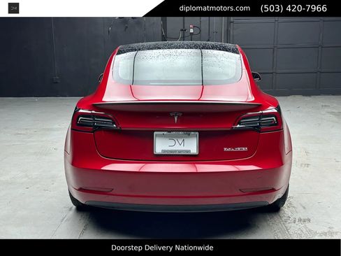 Used 2023 Tesla Model 3 Performance image 5