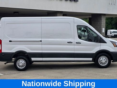 Used 2024 Ford Transit 250 148 Medium Roof Extended AWD image 3