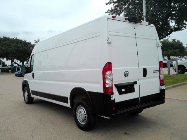 Used 2025 RAM ProMaster 2500 w/ Convenience Group FWD image 13