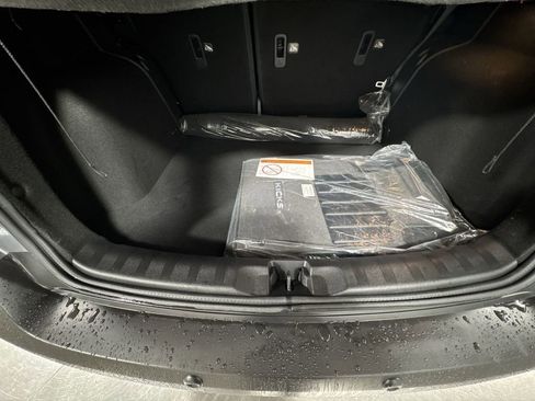 Used 2020 Nissan Kicks SR image 29