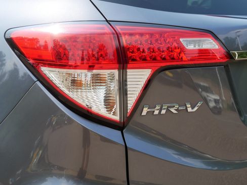 Used 2022 Honda HR-V EX image 17
