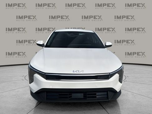Used 2025 Kia K4 LXS image 8