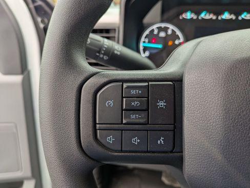 New 2025 Ford F450 XL image 19