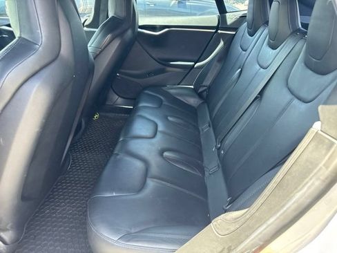 Used 2017 Tesla Model S 75 RWD image 8