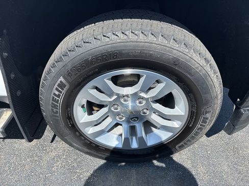 Used 2017 Chevrolet Silverado 1500 W/T w/ WT Convenience Package AWD/4WD image 23