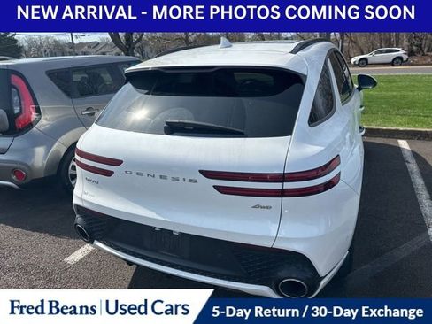Used 2023 Genesis GV70 2.5T w/ Sport Prestige Package image 9