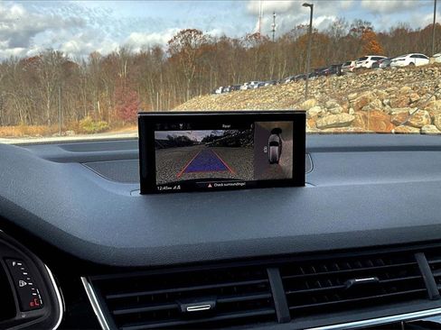 Used 2017 Audi Q7 3.0T Premium Plus w/ Premium Plus Package image 16