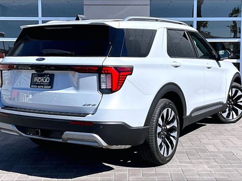 Used 2026 Ford Explorer Platinum w/ LUX Leather Package image 13
