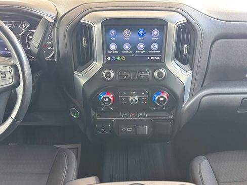 Used 2022 GMC Sierra 2500 SLE w/ SLE Convenience Package image 3