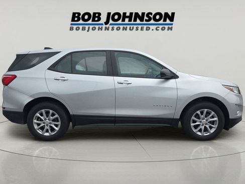 Used 2020 Chevrolet Equinox LS w/ LPO, Floor Liner Package AWD/4WD image 2