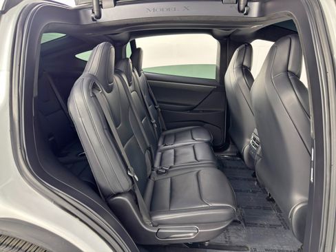 Used 2017 Tesla Model X 75D image 41