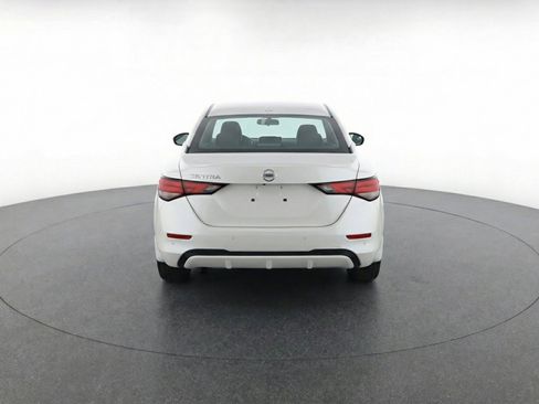 Used 2025 Nissan Sentra S FWD image 7