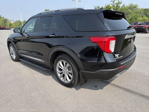 Certified 2023 Ford Explorer Limited w/ Equipment Group 301A AWD/4WD image 7