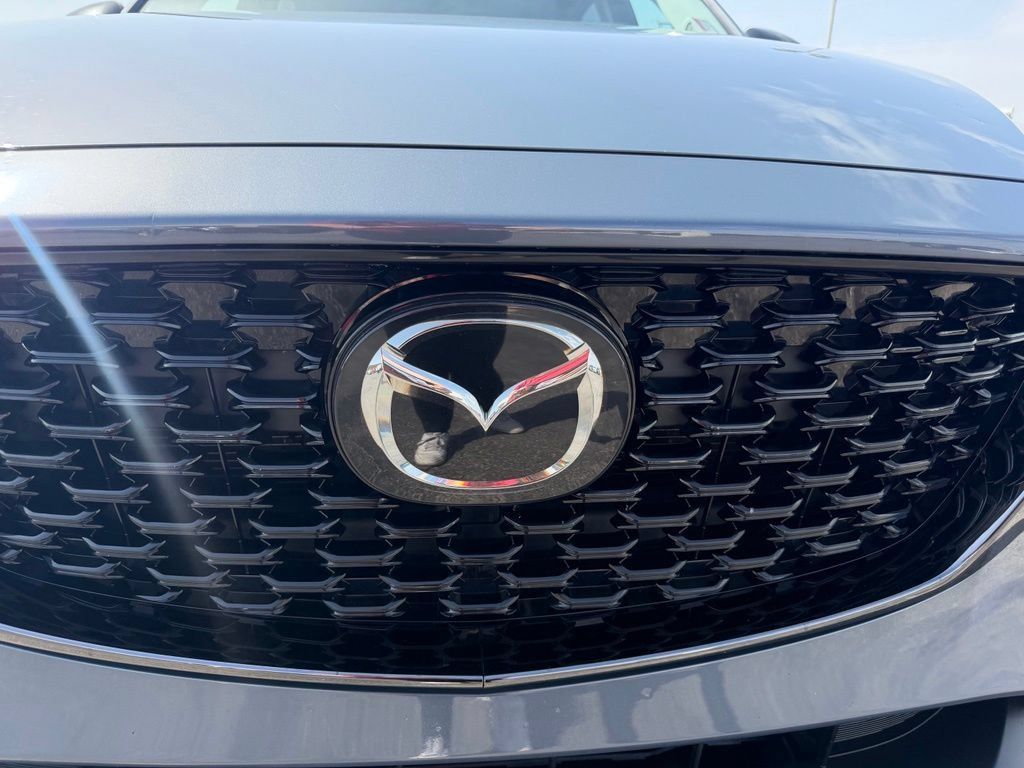 Used 2023 MAZDA CX-5 Carbon Edition AWD/4WD image 7