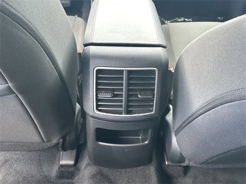 Used 2023 Kia Sportage LX image 14