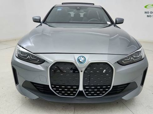 Used 2023 BMW i4 eDrive35 w/ Premium Package RWD image 2