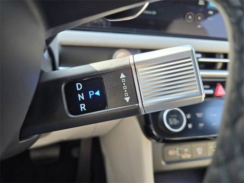 New 2026 Hyundai Tucson Limited image 22