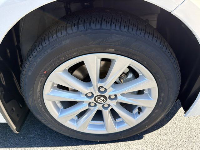 New 2027 Toyota Corolla LE w/ LE Premium Package FWD image 12