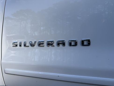 Used 2019 Chevrolet Silverado 1500 LT image 16