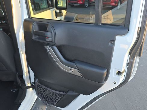 Used 2015 Jeep Wrangler Unlimited Sport w/ Quick Order Package 24S image 34