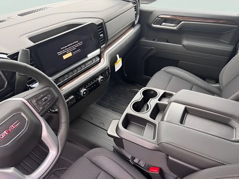 New 2026 GMC Sierra 1500 Elevation RWD image 9