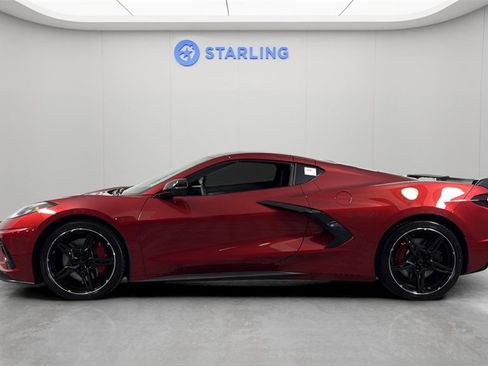 Used 2022 Chevrolet Corvette Stingray Premium Cpe w/ Z51 Performance Package image 3