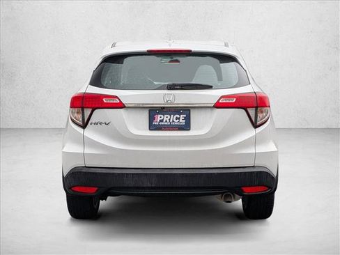 Used 2019 Honda HR-V LX image 5