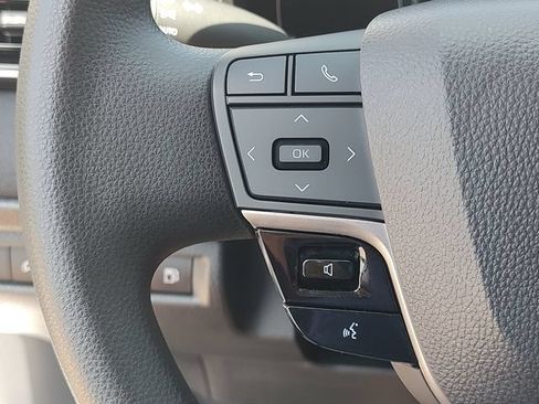 Used 2025 Toyota Camry LE FWD image 21