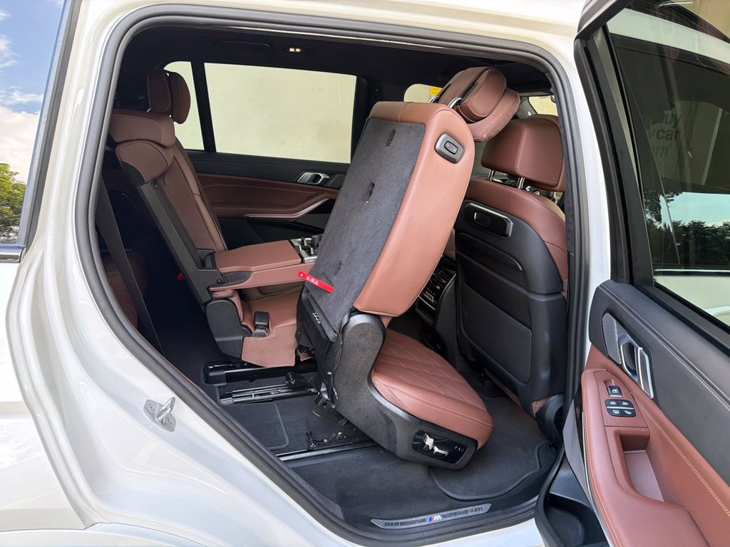 Used 2026 BMW X7 xDrive40i w/ Executive Package AWD/4WD image 43
