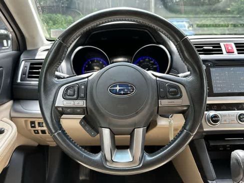 Used 2016 Subaru Legacy 2.5i Premium AWD/4WD image 8