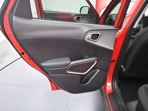 Certified 2024 Kia Soul S FWD image 15